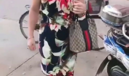 阿姨 视频,温馨日常瞬间捕捉